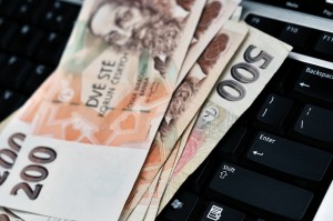 Růstový potenciál koruny bude kvůli ČNB omezený